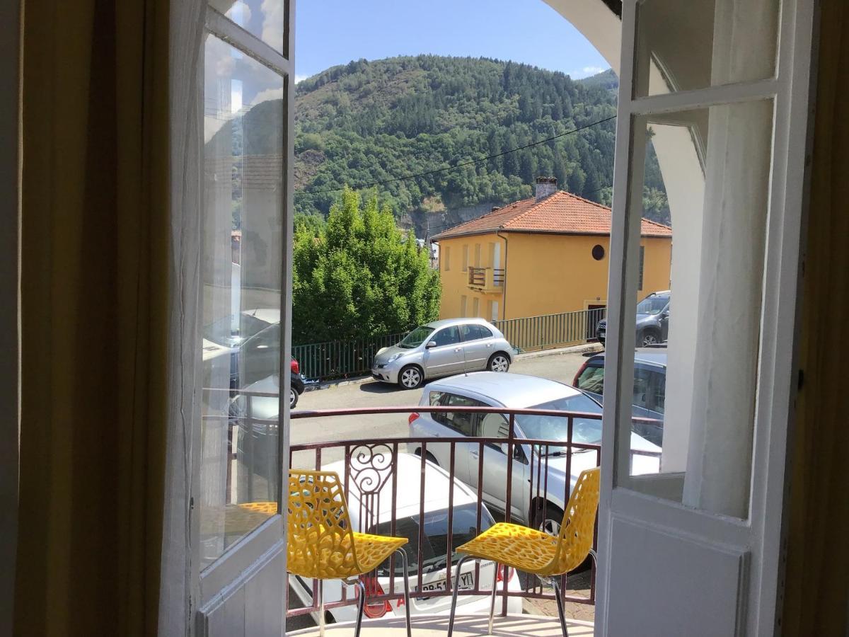 Appartement Lumea 80 M2 Climatise Parking Proche Sanctuaires Lourdes Kültér fotó
