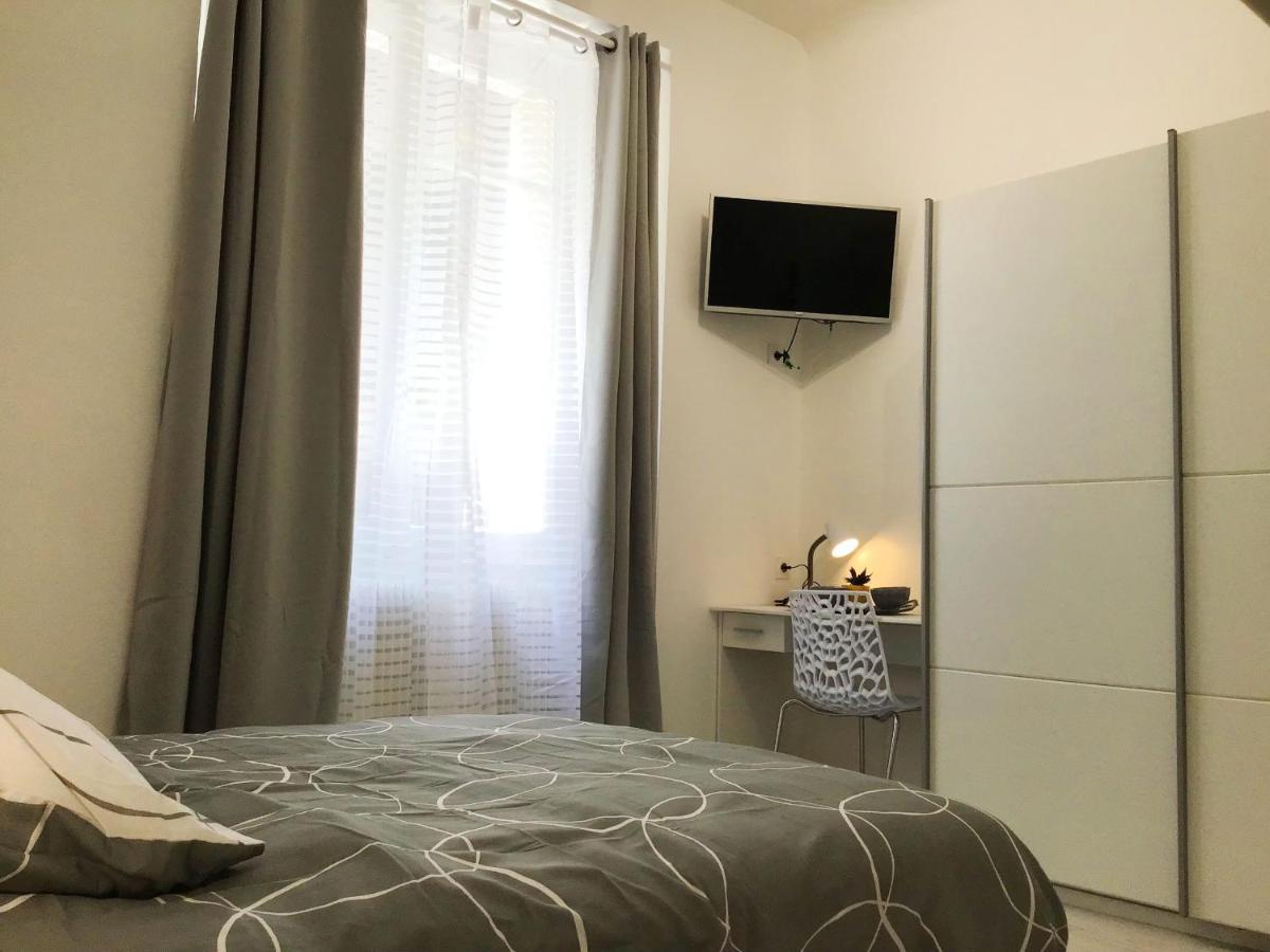 Appartement Lumea 80 M2 Climatise Parking Proche Sanctuaires Lourdes Kültér fotó